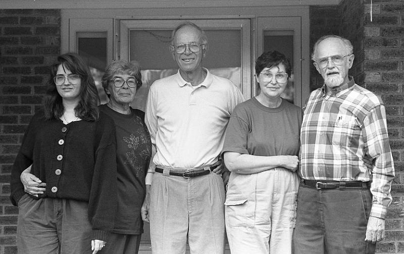 1992-01 S Carolina Julie Lorraine Alex Mom Pater 01 (2).jpg